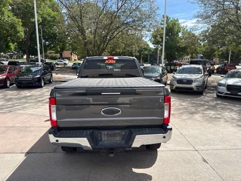 Used 2019 Ford F350 XLT w/ XLT Premium Package AWD/4WD image 9