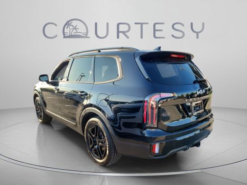 Used 2024 Kia Telluride EX X-Line AWD/4WD image 2
