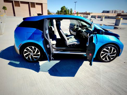 Used 2017 BMW i3 w/ Range Extender image 44
