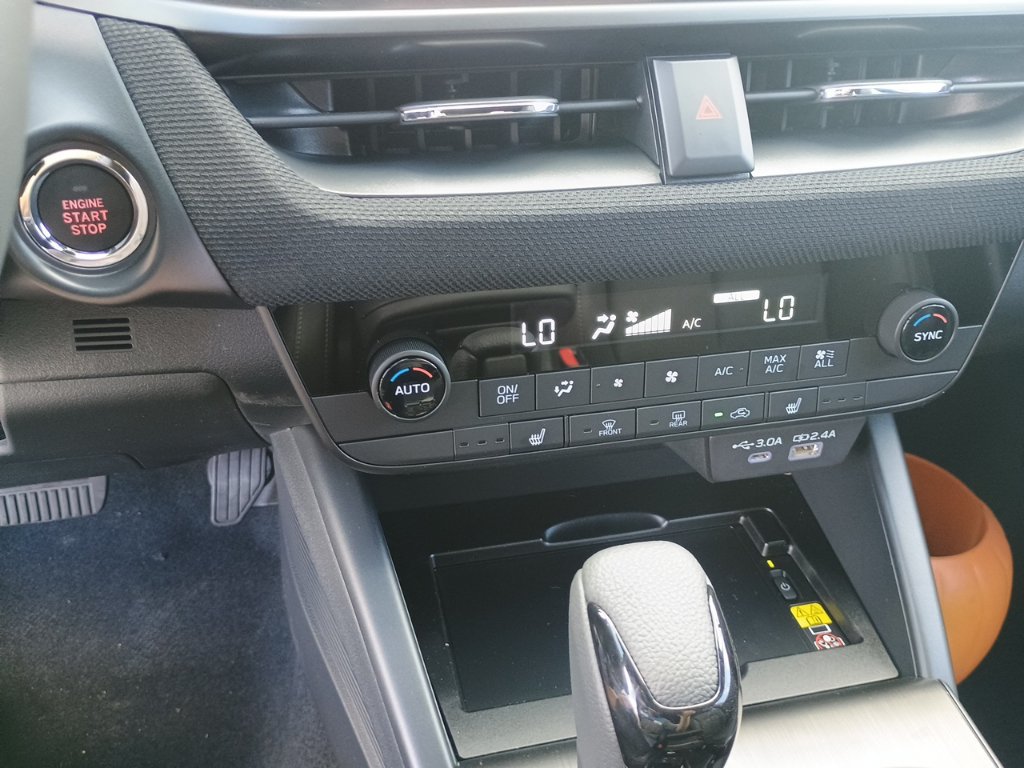 New 2026 Subaru Outback Limited AWD/4WD image 22