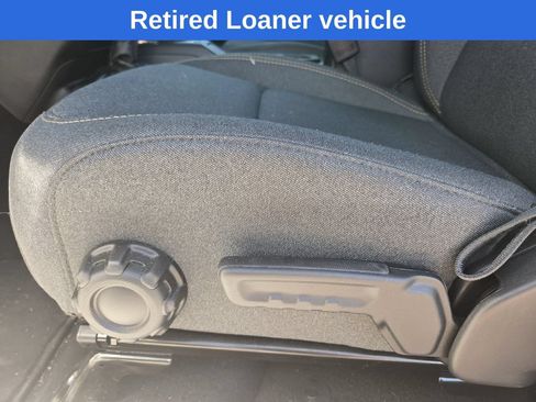 Used 2025 Jeep Wrangler Unlimited Sport AWD/4WD image 18