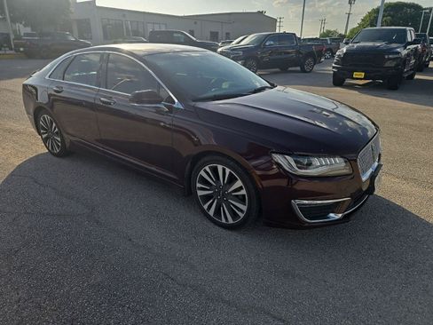 Used 2017 Lincoln MKZ Select w/ Select Plus Package FWD image 2