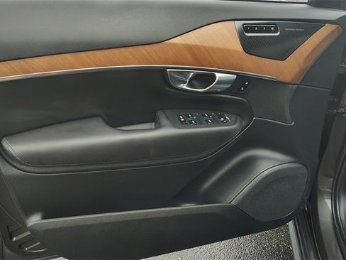 Certified 2023 Volvo XC90 B6 Plus w/ Protection Package Premier image 8