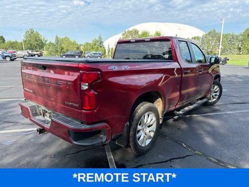 Used 2021 Chevrolet Silverado 1500 Custom w/ LPO, Dark Essentials Package AWD/4WD image 4