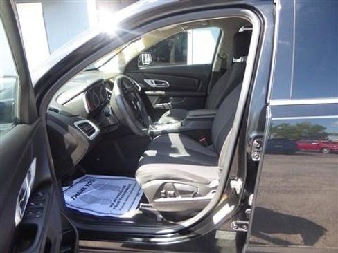 Used 2017 GMC Terrain SLE AWD/4WD image 12