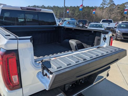 Used 2021 GMC Sierra 1500 SLT image 7