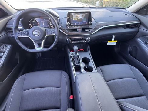 New 2026 Nissan Altima 2.5 SV AWD/4WD image 11
