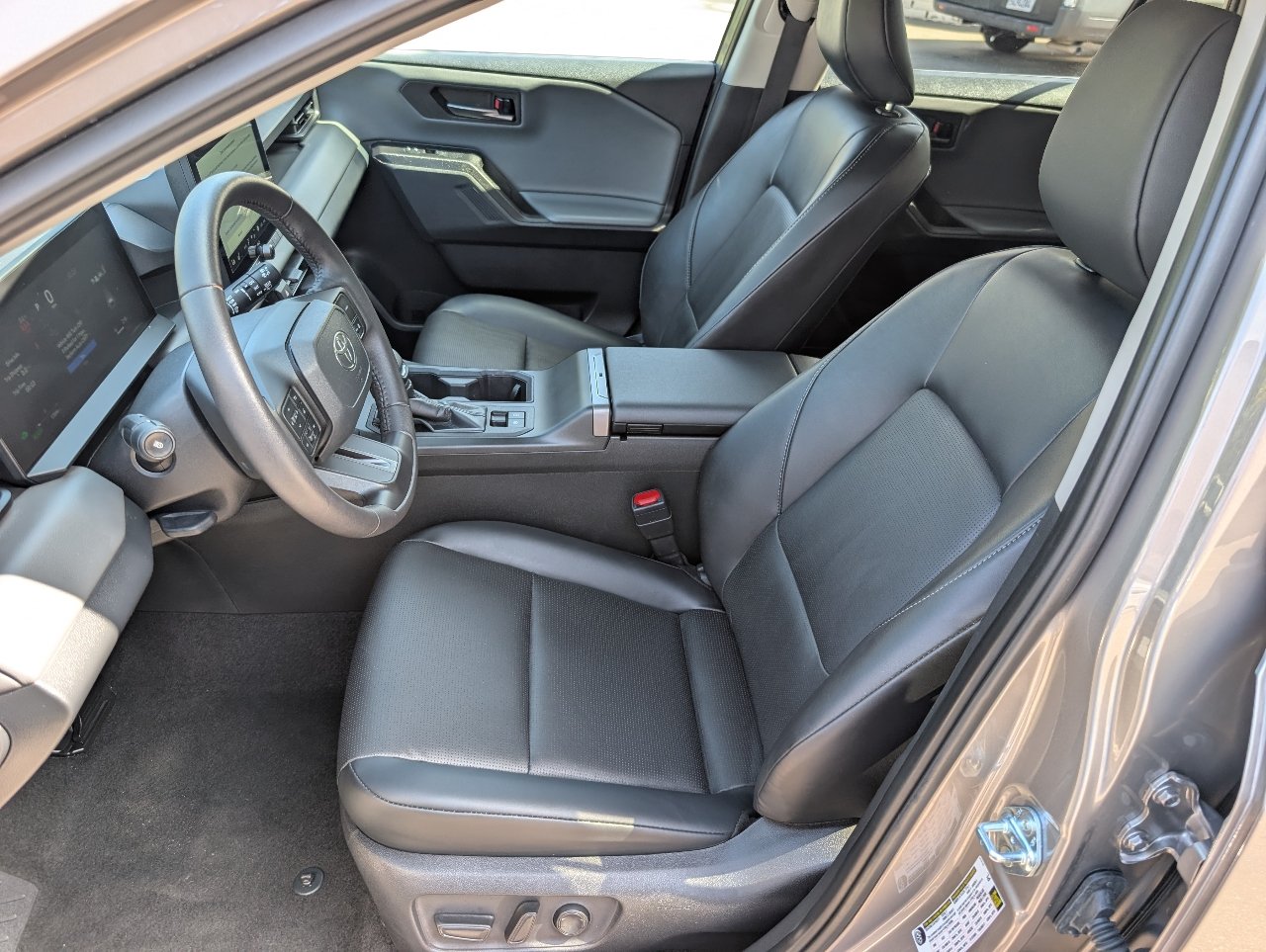 Used 2026 Toyota RAV4 XLE Premium FWD image 2
