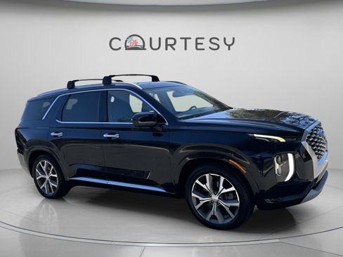 Used 2022 Hyundai Palisade Limited image 9