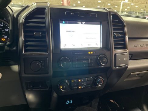 Used 2019 Ford F350 XLT w/ XLT Premium Package image 27