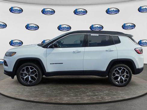 Used 2026 Jeep Compass Limited AWD/4WD image 2