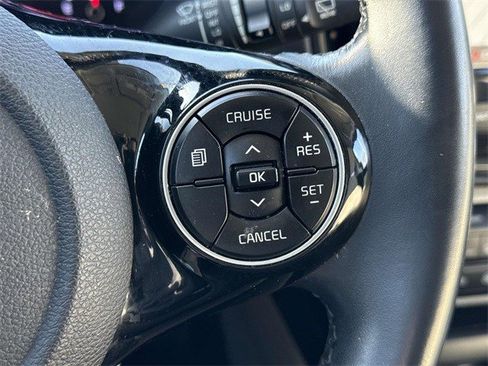 Used 2020 Kia Soul EX image 23