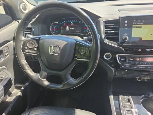 Used 2019 Honda Pilot Touring image 29