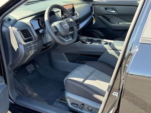 New 2026 Nissan Rogue SV AWD/4WD image 11