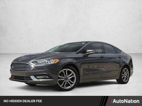 Used 2017 Ford Fusion SE w/ Equipment Group 201A AWD/4WD image 1