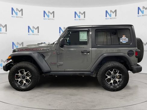 Used 2018 Jeep Wrangler Rubicon AWD/4WD image 2