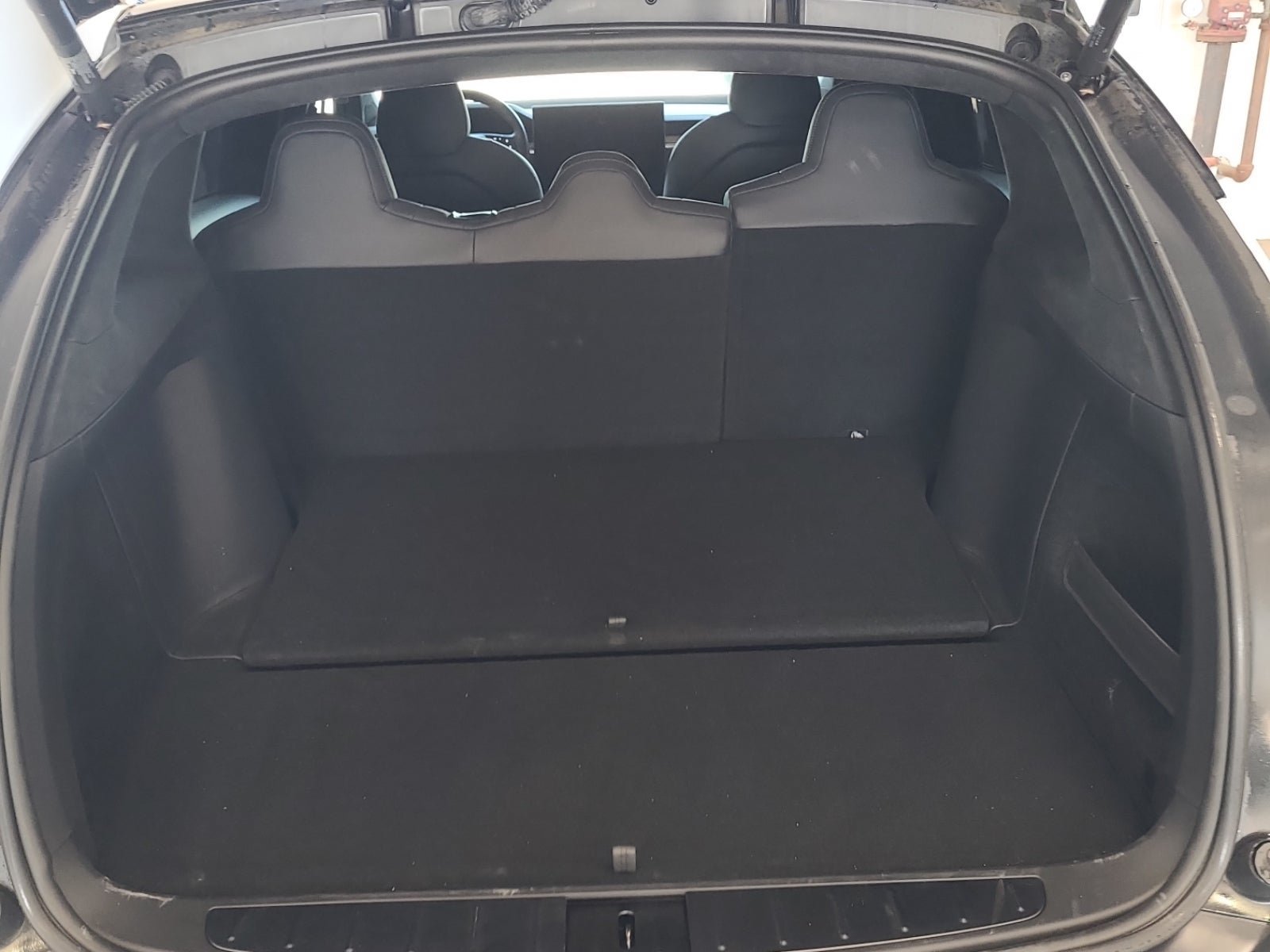 Used 2024 Tesla Model X AWD/4WD image 5
