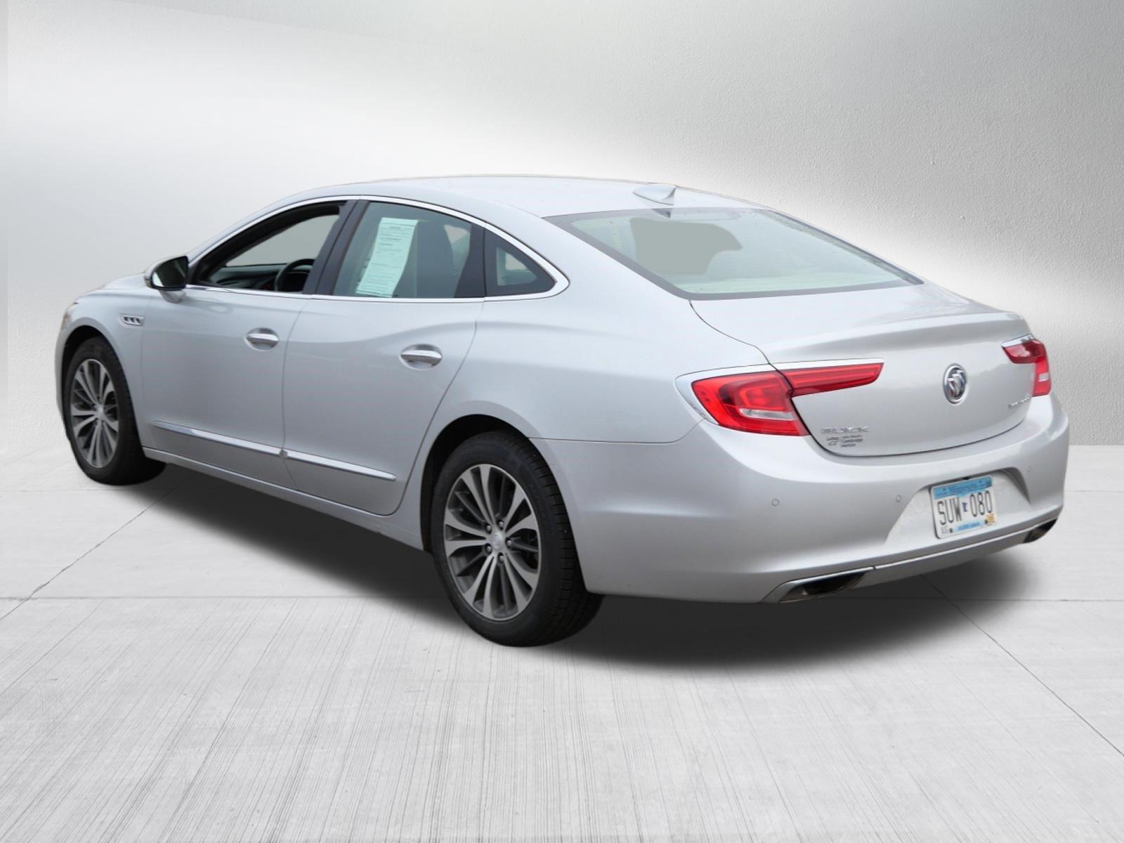Used 2018 Buick LaCrosse Essence w/ Sights and Sounds Package FWD image 5
