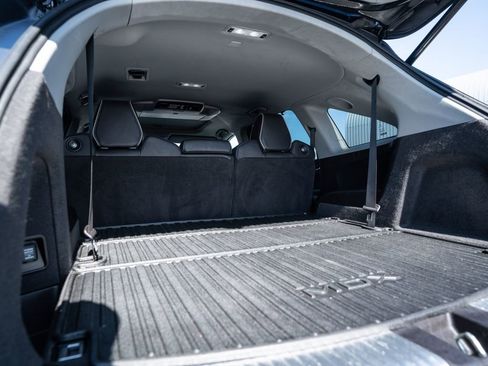 Certified 2018 Acura MDX w/ Advance & Entertainment image 49