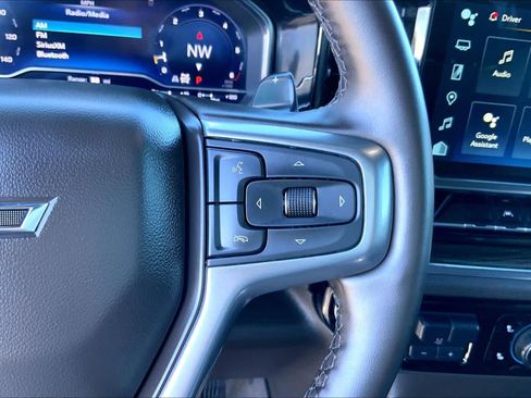 Used 2024 Chevrolet Silverado 1500 LT Trail Boss w/ Convenience Package II AWD/4WD image 21