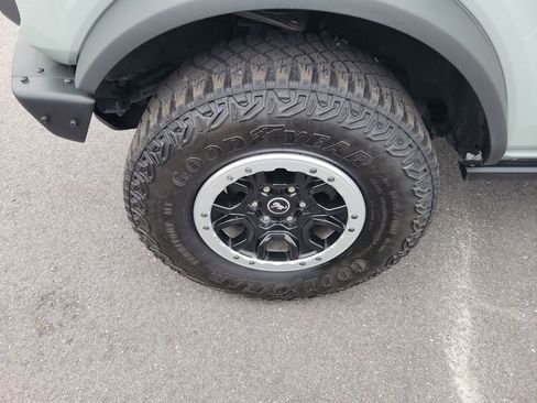 Used 2024 Ford Bronco Badlands AWD/4WD image 7