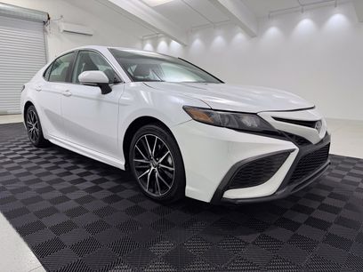 Used 2023 Toyota Camry SE