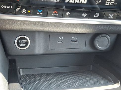 Certified 2023 Nissan Rogue SL w/ SL Premium Package AWD/4WD image 26