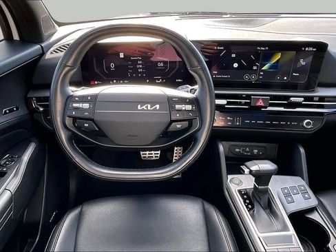 Certified 2026 Kia Sportage X-Pro Prestige AWD/4WD image 6