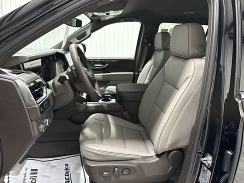 New 2026 GMC Yukon XL Elevation image 20