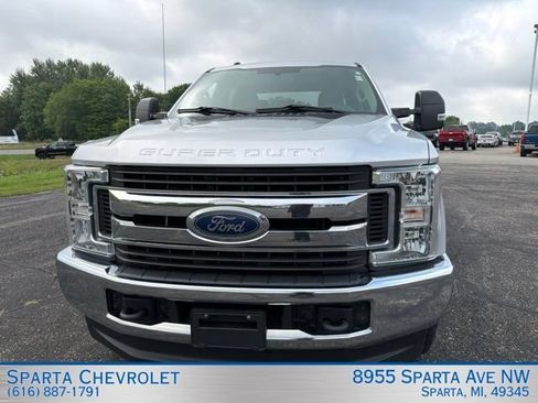 Used 2019 Ford F250 XLT AWD/4WD image 7