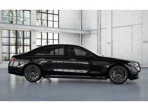 New 2025 Mercedes-Benz S 580 4MATIC Sedan image 15
