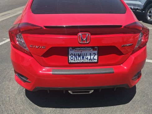 Used 2019 Honda Civic Sport image 8