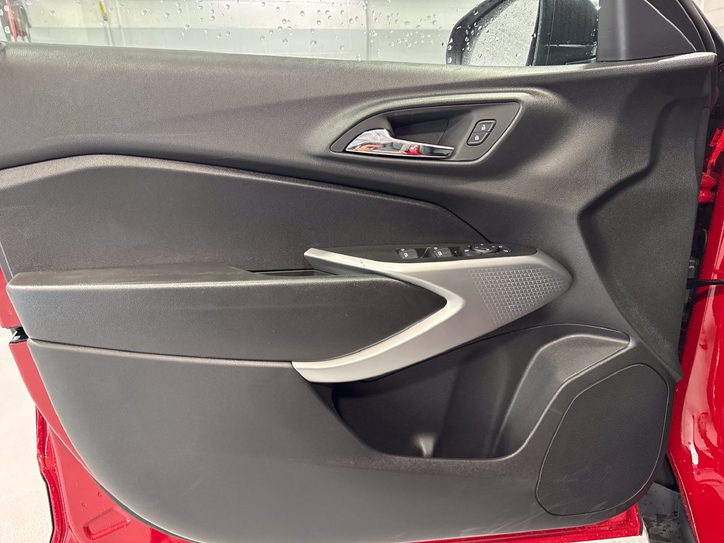 New 2026 Chevrolet Trax LS w/ Driver Confidence Package FWD image 21
