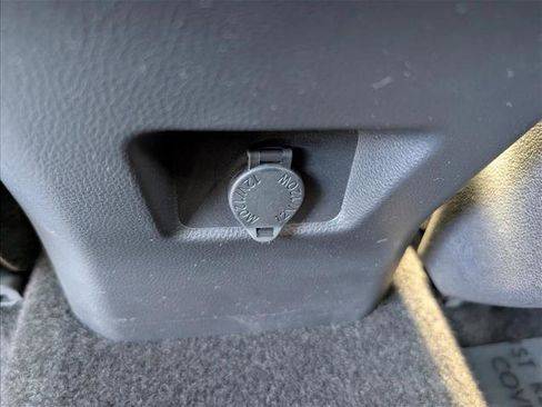 Used 2025 Toyota RAV4 LE image 16