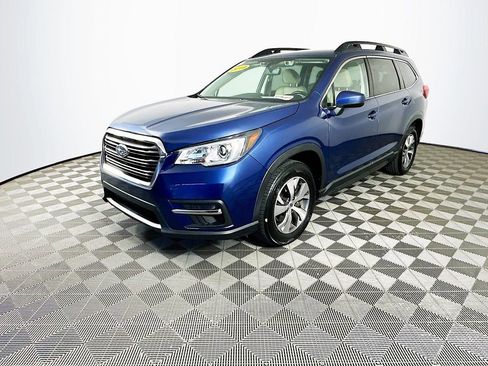 Used 2019 Subaru Ascent Premium AWD/4WD image 5