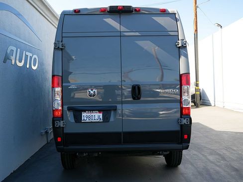 Used 2026 RAM ProMaster 2500 w/ Storage Group FWD image 4