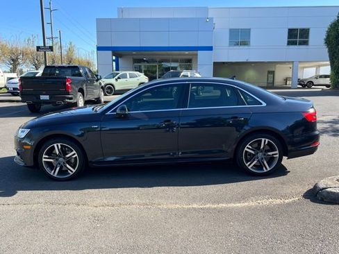 Used 2017 Audi A4 2.0T Prestige w/ Prestige Package AWD/4WD image 4