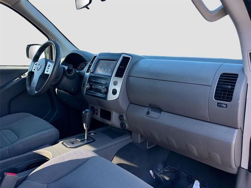 Used 2021 Nissan Frontier S image 26