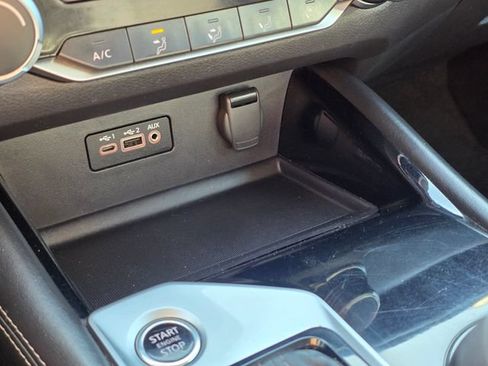 Used 2023 Nissan Altima 2.5 SV FWD image 31