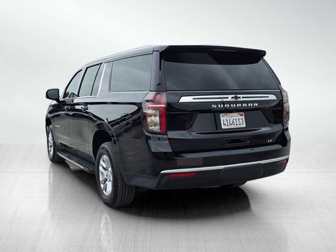 Used 2022 Chevrolet Suburban LT w/ Luxury Package AWD/4WD image 5