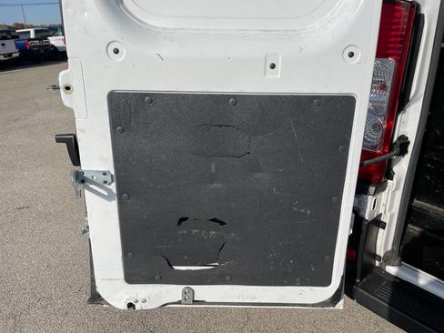 Used 2021 RAM ProMaster 2500 image 18