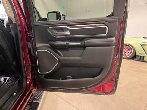 Used 2020 RAM 1500 Laramie image 35