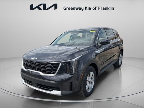 New 2025 Kia Sorento LX image 3