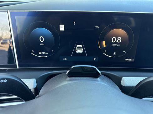 Certified 2025 Hyundai Santa Cruz Limited image 30