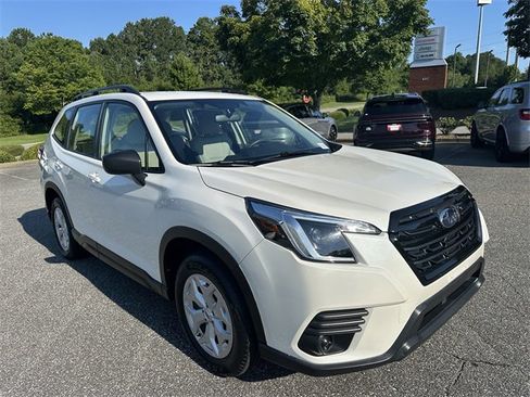 Used 2022 Subaru Forester image 7