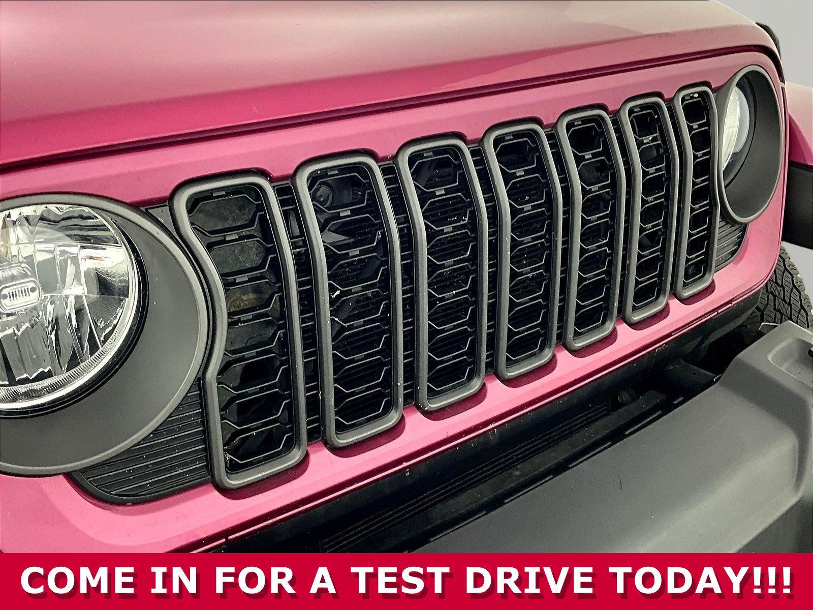 Used 2024 Jeep Gladiator Sport AWD/4WD image 31