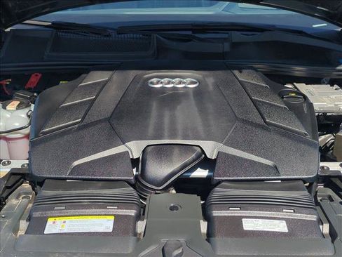 Used 2021 Audi Q7 3.0T Prestige image 25
