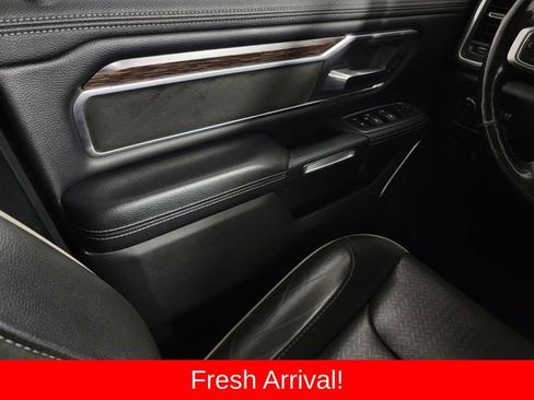 Used 2019 RAM 1500 Laramie AWD/4WD image 30