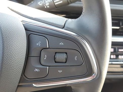 Certified 2024 Buick Envista Sport Touring FWD image 23