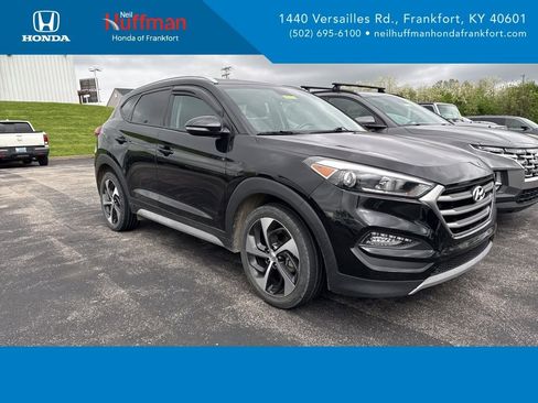 Used 2018 Hyundai Tucson Sport image 1